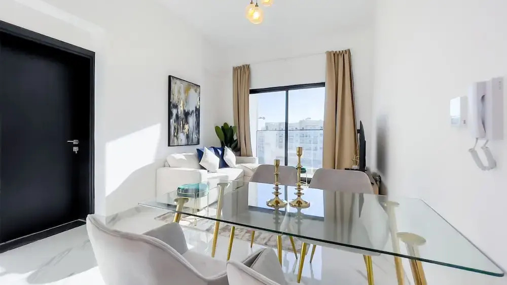 Дубай: Elite LUX Holiday Homes - Luxe Gardenia 2BR Haven in Arjan Dubai