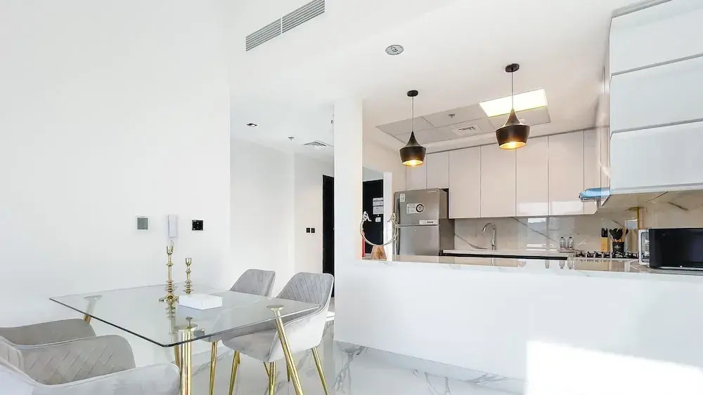 Дубай: Elite LUX Holiday Homes - Luxe Gardenia 2BR Haven in Arjan Dubai