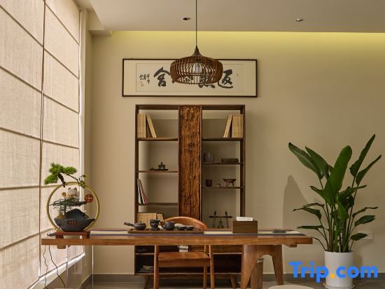Цзиндэчжэнь: Return to the Heart Homestay (Sanbao Branch)