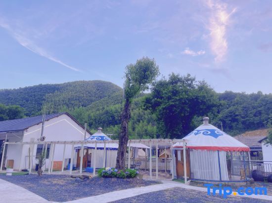Xuancheng: Ningguo Yuanyixigu Inn
