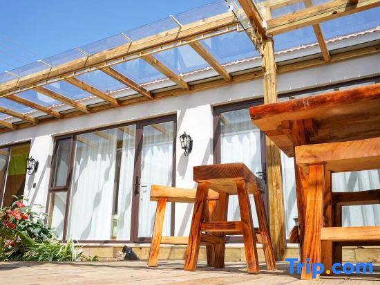 Жичжао: Yisu Bi'an Xiaoyuan Homestay