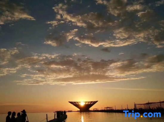 Инкоу: Jiahao Seaview Apartment (Bayuquan Vanke Branch)