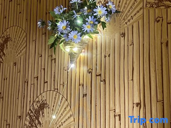 Цзиндэчжэнь: Slow Life Homestay (Xinghewan Branch)