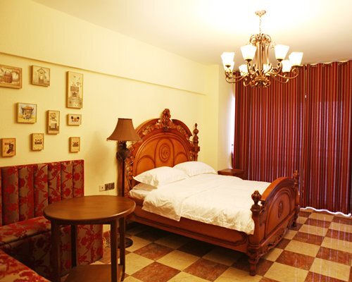 Чунцин: HIVC @ Chongqing Huanmei Vacation Apartment-3 Nights, Chongqing, China
