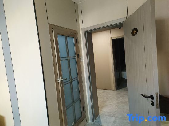 Яньань: Yan'an Xiangrong Accommodation Department