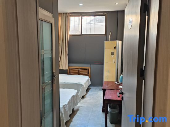 Яньань: Yan'an Xiangrong Accommodation Department