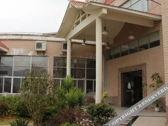 Лунъянь: Taiyuan Mountain Villa