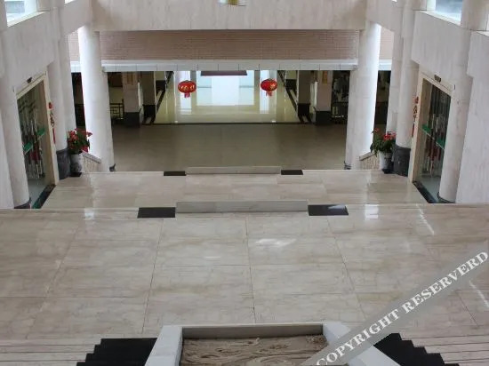 Лунъянь: Taiyuan Mountain Villa