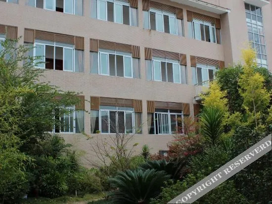 Лунъянь: Taiyuan Mountain Villa