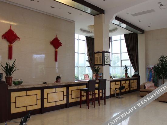 Лунъянь: Taiyuan Mountain Villa