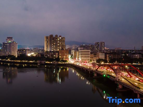 Джиангме: Meiyamei Hostel