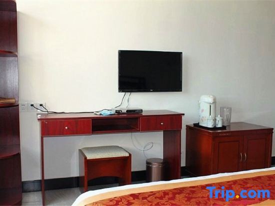 Шанграо: Jinli Business Hotel