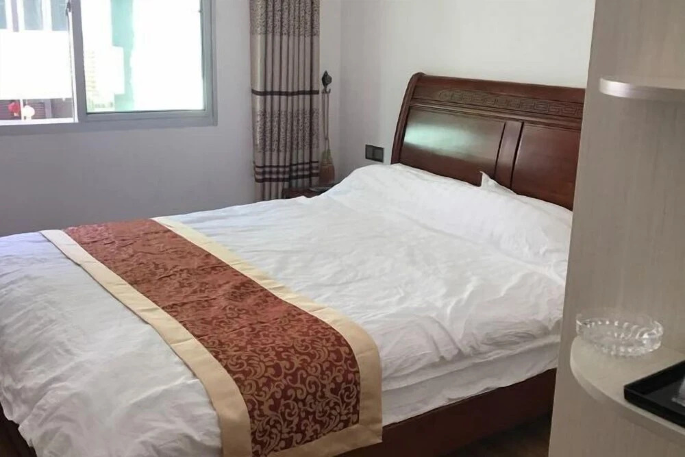 Фучжоу: Qingyunshan Jieyou Hostel