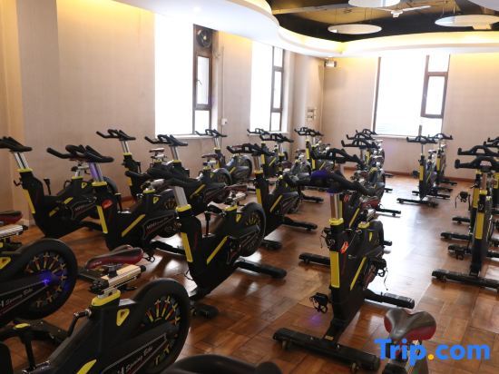 Хэйхэ: Dong Fang Hui Business Hotel