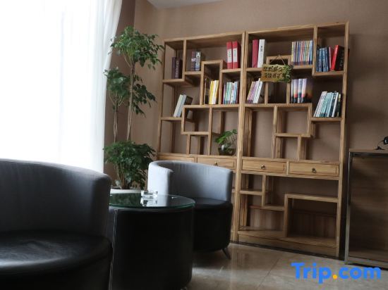 Хэйхэ: Dong Fang Hui Business Hotel