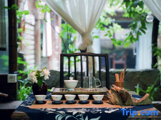 Чунцин: Jiankuan Mountain House Hostel