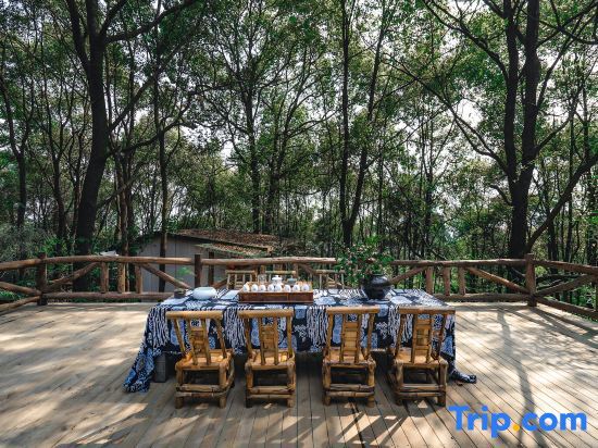 Чунцин: Jiankuan Mountain House Hostel