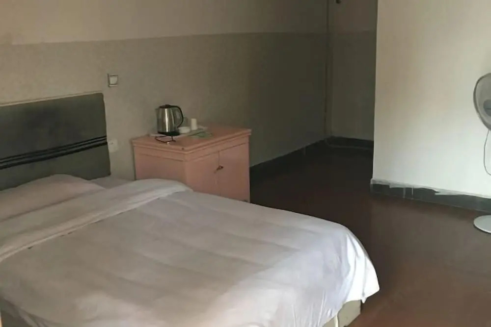 Наньчэн: 520 Theme Hotel