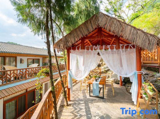 Синъи: Wanfeng Linjingtang Holiday Hostel