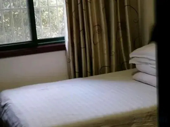 Уху: Wuhu Yunlong Hostel