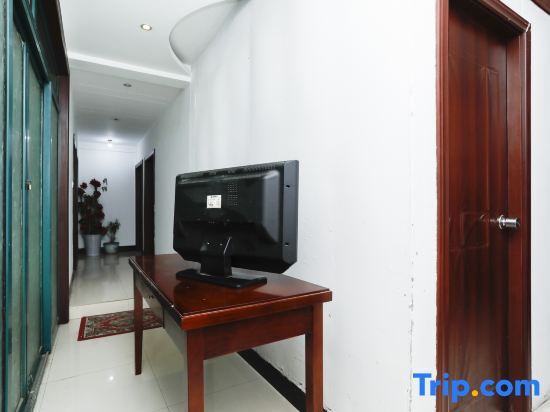 Уху: Wuhu Yunlong Hostel