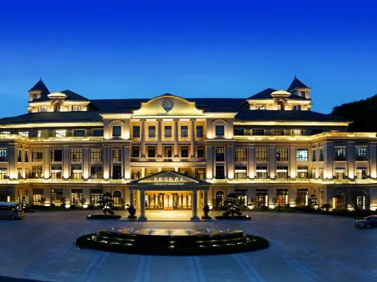 Чжэньцзян: Jinlong International Hotel