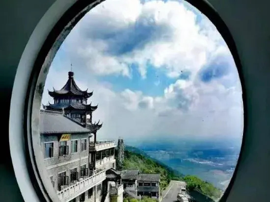 Чанчжоу: Moutain Top Sunrise Boutique Hotel