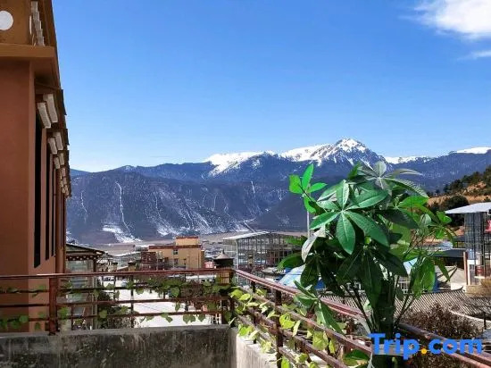 Шангри-Ла: Donkey House Youth Hostel (Shangri-La Dukezong Ancient City Branch)