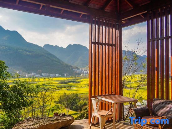 Синъи: Heyuan Hostel