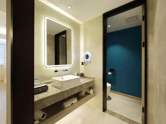 Тайчжоу: Taizhou Zhonghua Mould Theme Hotel