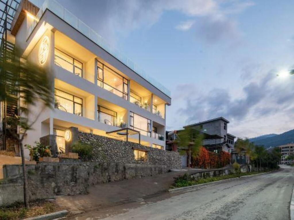 Сичан: Huojian Yuecheng Boutique Hostel