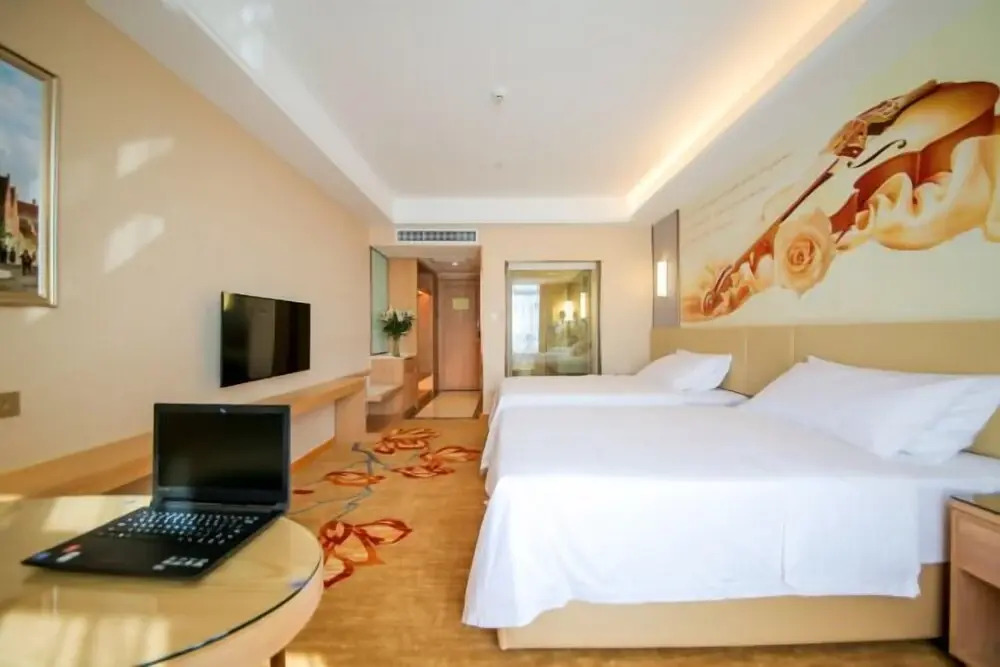 Юнчжоу: Vienna International Hotel (Yongzhou Junyue Huacheng)