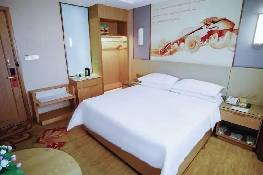 Юнчжоу: Vienna International Hotel (Yongzhou Junyue Huacheng)
