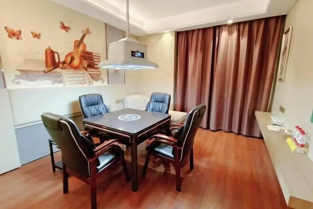 Юнчжоу: Vienna International Hotel (Yongzhou Junyue Huacheng)