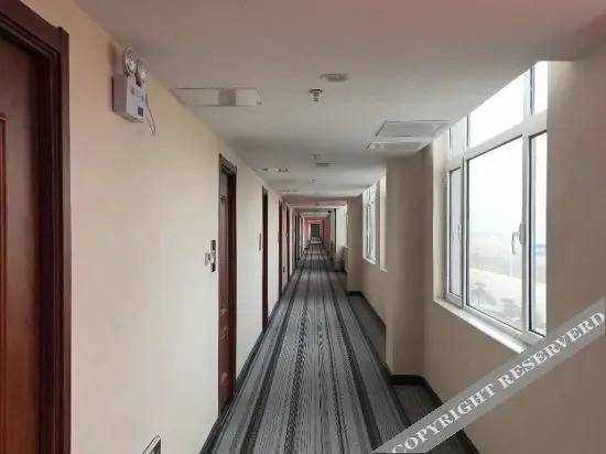 Линьи: Mengcuiyuan Hotel