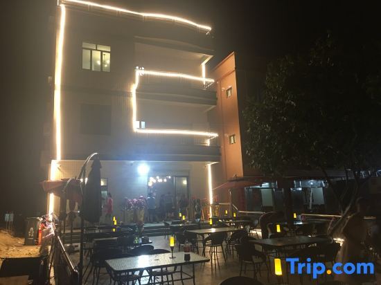 Джиангме: Xiangyulou Hostel