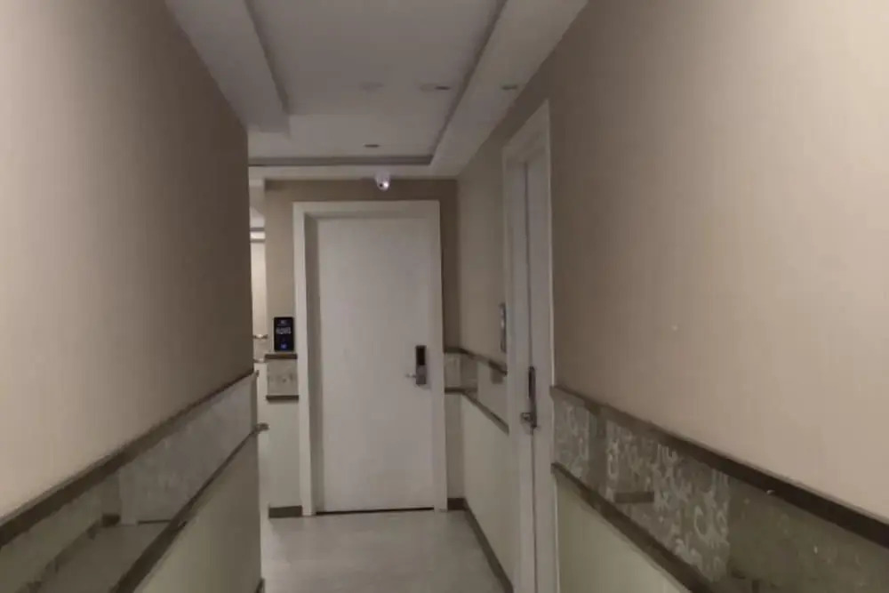 Лишуй: Yunhe Brilliant Business Hotel