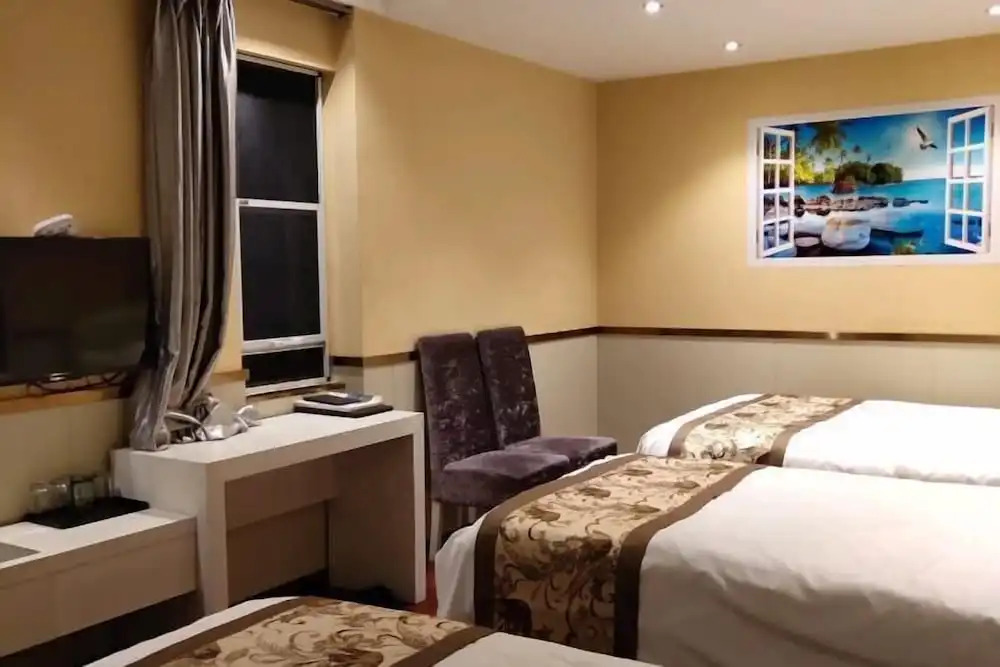 Лишуй: Yunhe Brilliant Business Hotel