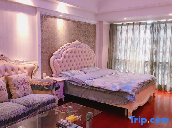 Уху: Wuhu Gangwan Apartment