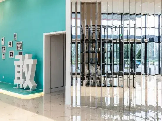 Линьи: Xi'an Hotel (Weinan Bus Station)
