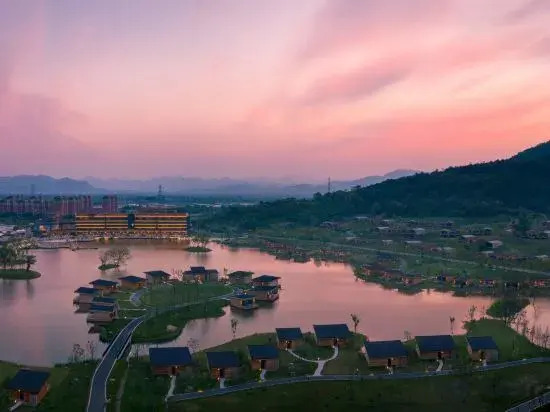 Хучжоу: Kaiyuan Senbo Holiday Park Hotel