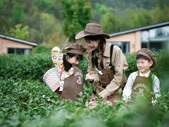 Хучжоу: Kaiyuan Senbo Holiday Park Hotel