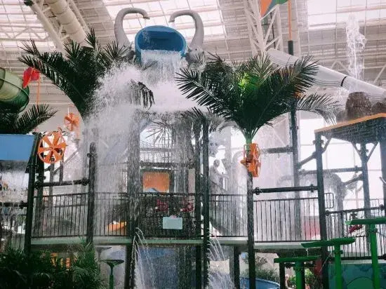 Хучжоу: Kaiyuan Senbo Holiday Park Hotel