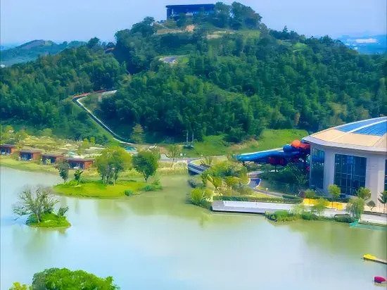 Хучжоу: Kaiyuan Senbo Holiday Park Hotel