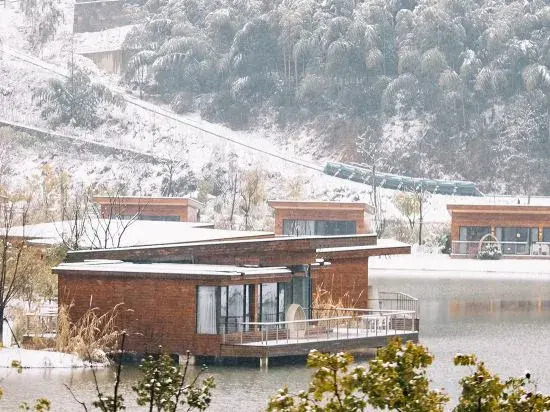 Хучжоу: Kaiyuan Senbo Holiday Park Hotel