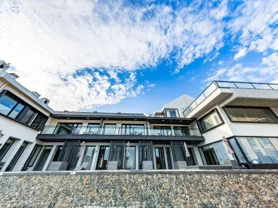 Чжоушань: Wave inn Baisha