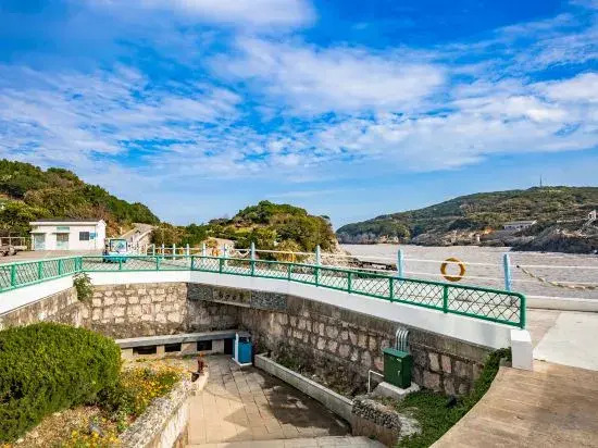 Чжоушань: Wave inn Baisha