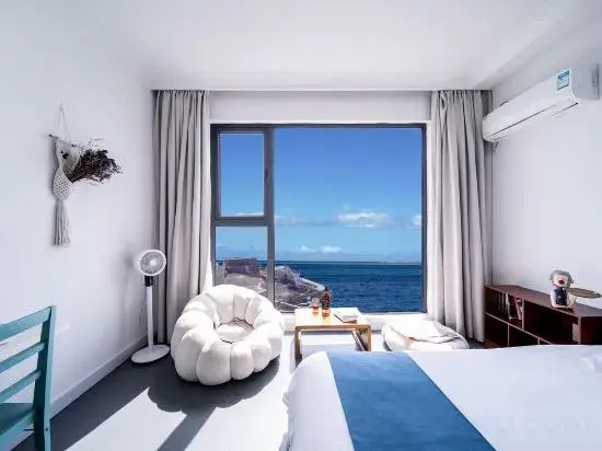 Чжоушань: Gouqi Qingyawan Seaview Homestay (Dongya Jeep Shop)