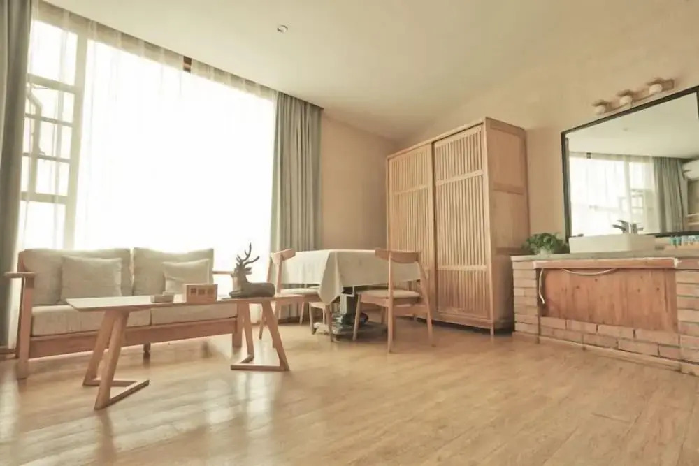 Синъи: Manman Qingfeng Hostel