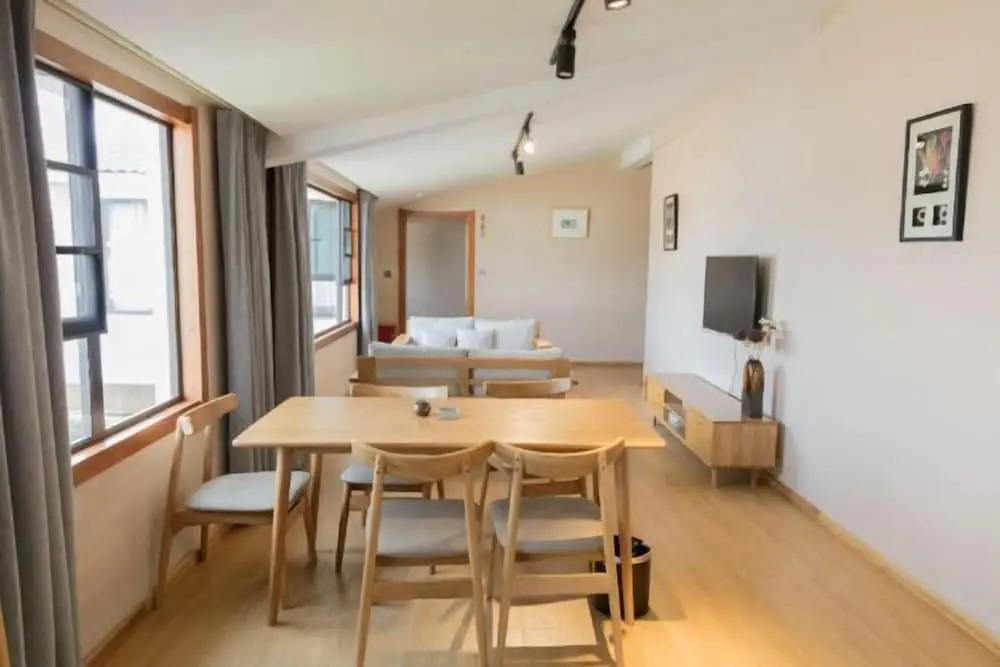 Синъи: Manman Qingfeng Hostel